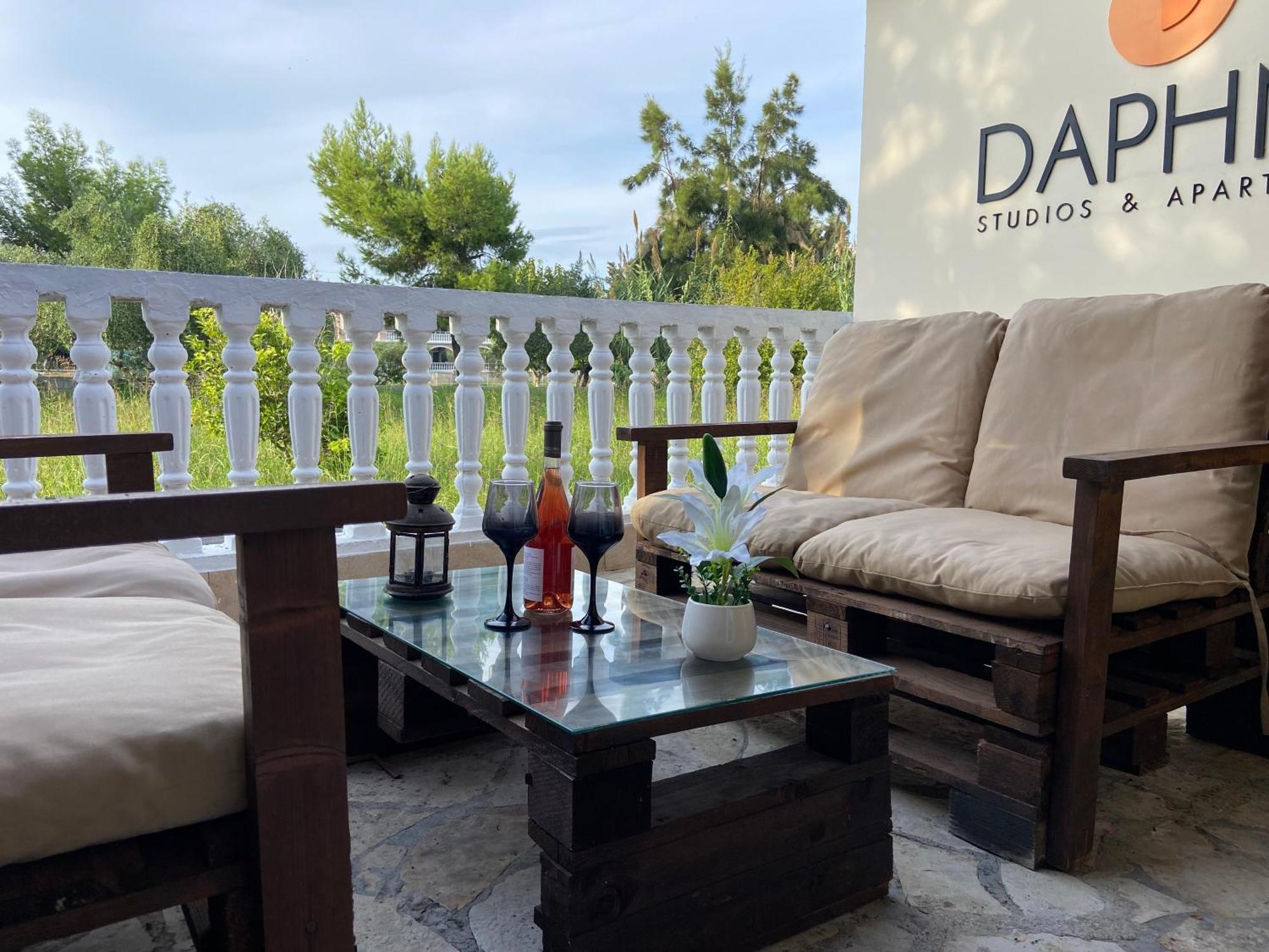 Daphne Studios Τσιλιβί Εξωτερικό φωτογραφία